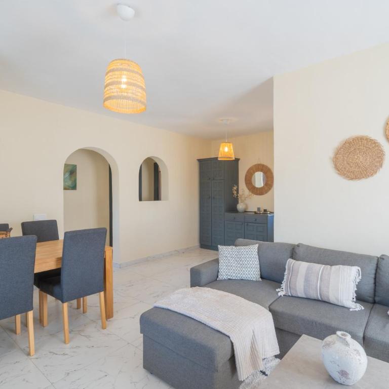 Casa Lola - Villa with Private Pool - 9