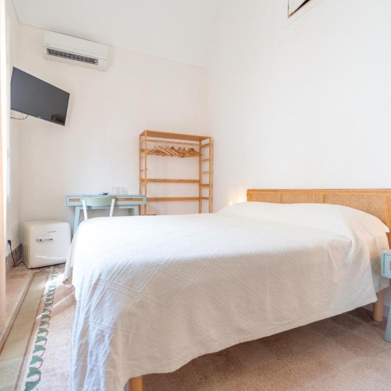 Ajamola '800 - Small Double Room - 9