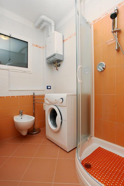 Villa Zanella - Two-Bedroom House - 10
