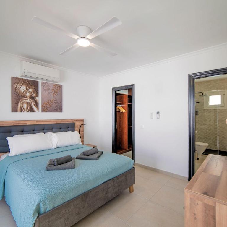 Beautiful Puerto Del Carmen Villa 3 Bedrooms Villa Crystal Private Pool - Villa de 3 dormitorios - 8
