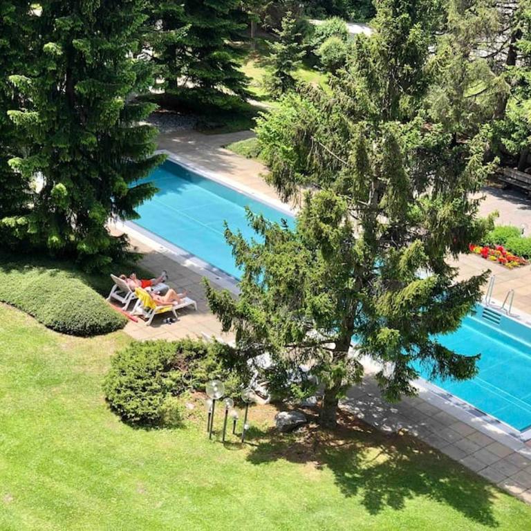 Modern LAAX apt Swimming Pools Wellness and Tennis - Studio mit Poolblick - 6