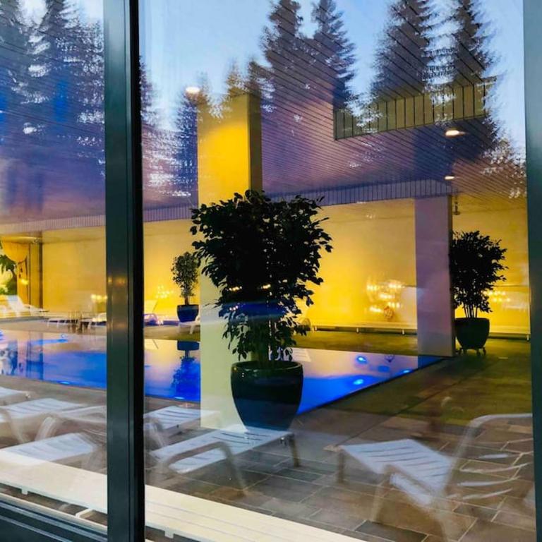 Modern LAAX apt Swimming Pools Wellness and Tennis - Studio mit Poolblick - 28