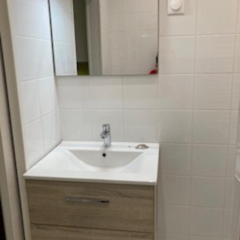 Colored Appt To Beaugrenelle - Appartement - 12
