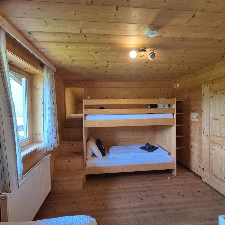 Chalet Romana - Ferienhaus mit Bad - 10