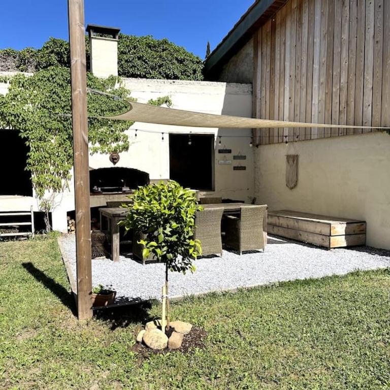 Domaine des Lions - Maison de vacances charmante pour 10p avec grand jardin privé - Maison de Vacances 4 Chambres - 7