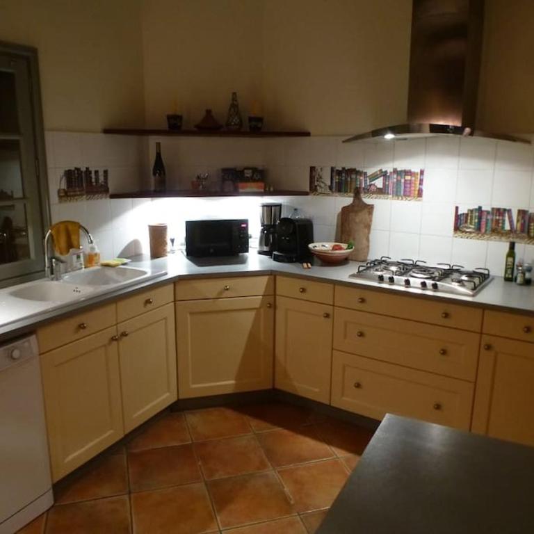 Domaine des Lions - Maison de vacances charmante pour 10p avec grand jardin privé - Maison de Vacances 4 Chambres - 29