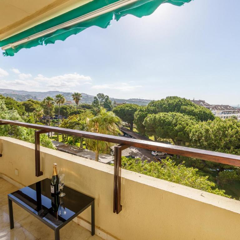 Marbella Este Next Marriott and Nikki B - Happy Rentals - Apartamento con terraza - 2