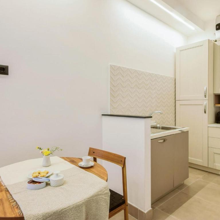 Gorgeous Apartment In Camogli With Swimming Pool - Appartamento - 2