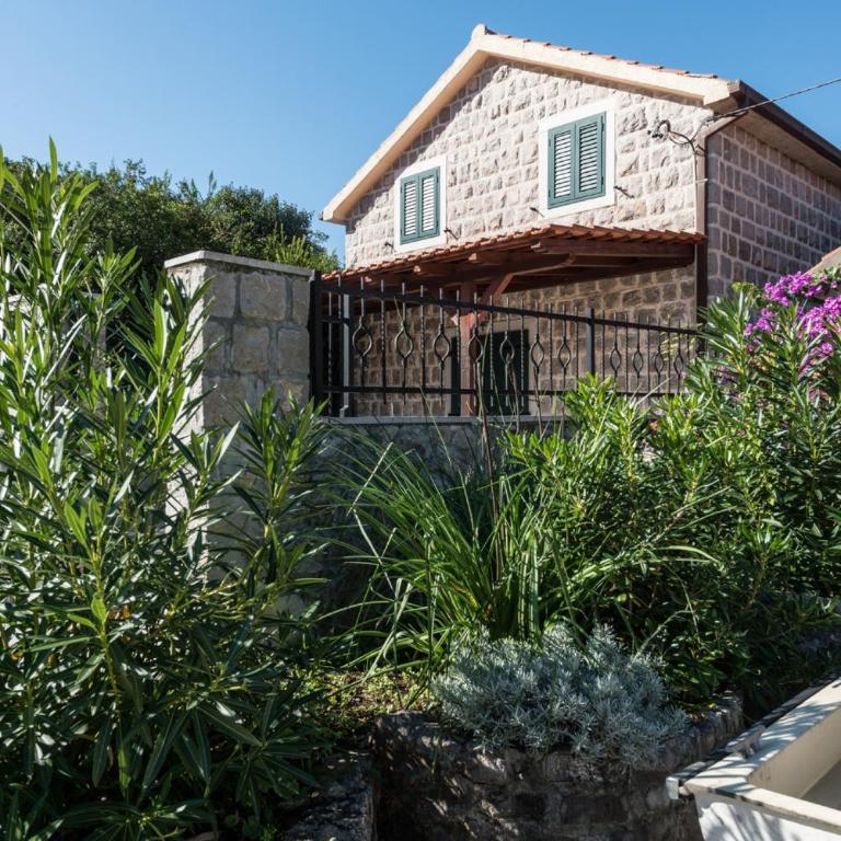 Apartments Kovinic - Vila sa Sopstvenim Bazenom - 22