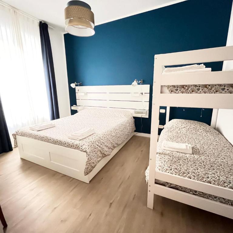 Casa Latina - One-Bedroom Apartment - 10