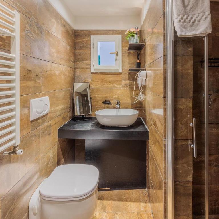 Luxury Apartment Florence - Appartamento con 3 Camere da Letto - 70