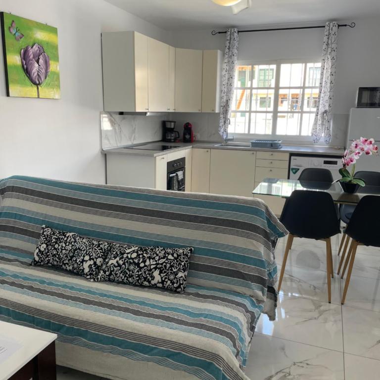 Beautiful apartment with pool and wifi - Apartamento de 2 dormitorios - 14