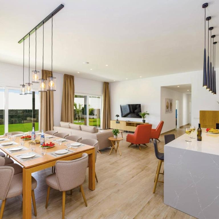 Villa Tirma by Villa Plus - Villa - 8