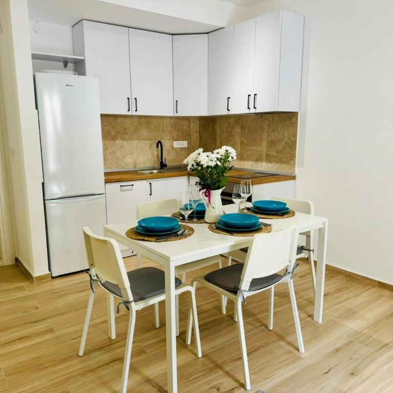 Apartman 10 with private parking - One-Bedroom Apartment - 10