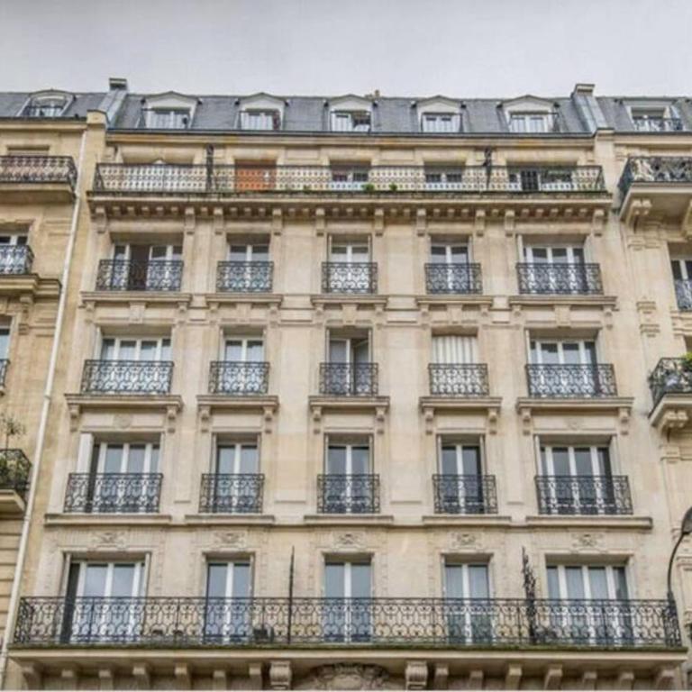 Appartement de charme de 60 m2 entre Montmartre et Batignolles - Appartement 3 Chambres - 23