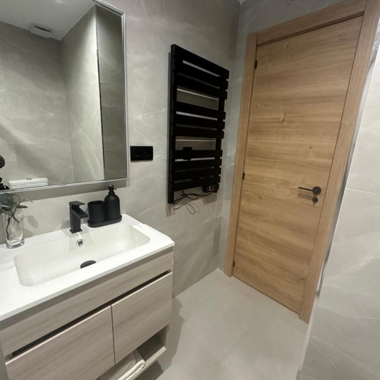 Delicias Esq, calidades de lujo - Apartamento de 1 dormitorio - 1
