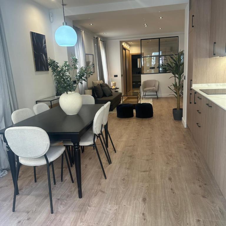 Delicias Esq, calidades de lujo - Apartamento de 1 dormitorio - 2