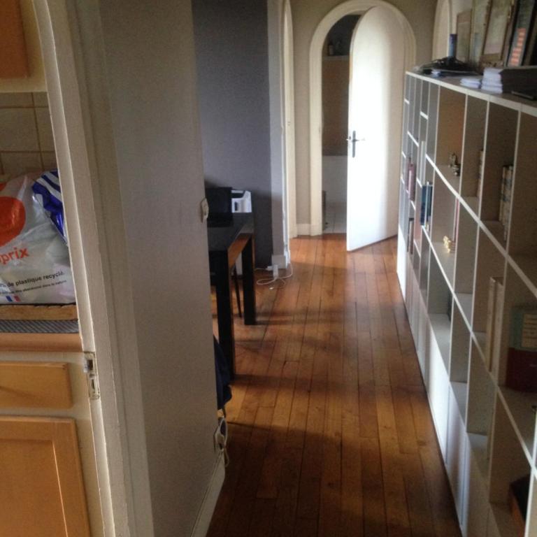 Appartement dans immeuble haussmannien - Appartement 2 Chambres - 5