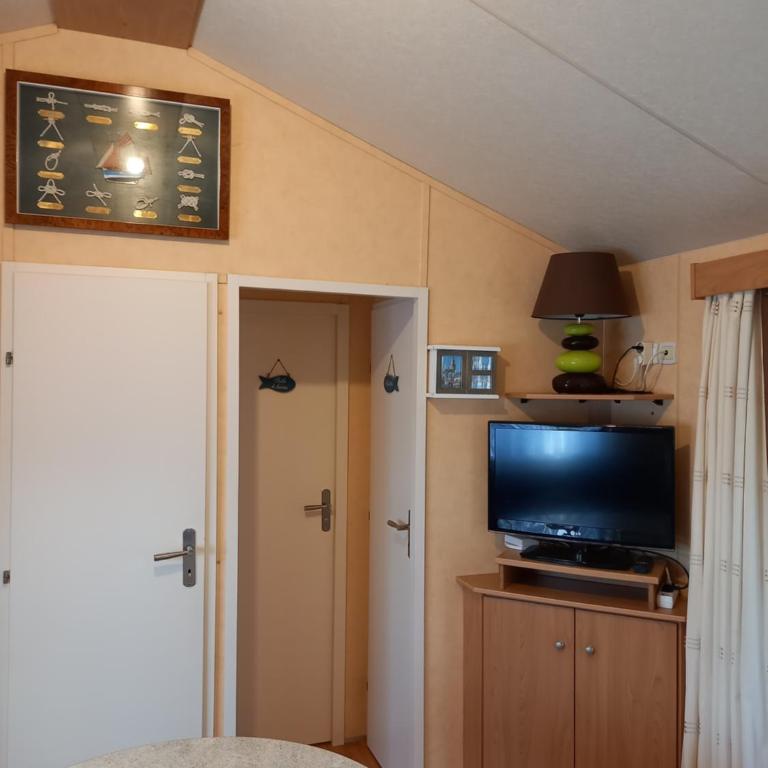 mobil home camping *** les ollivaud - Mobile Home - 2