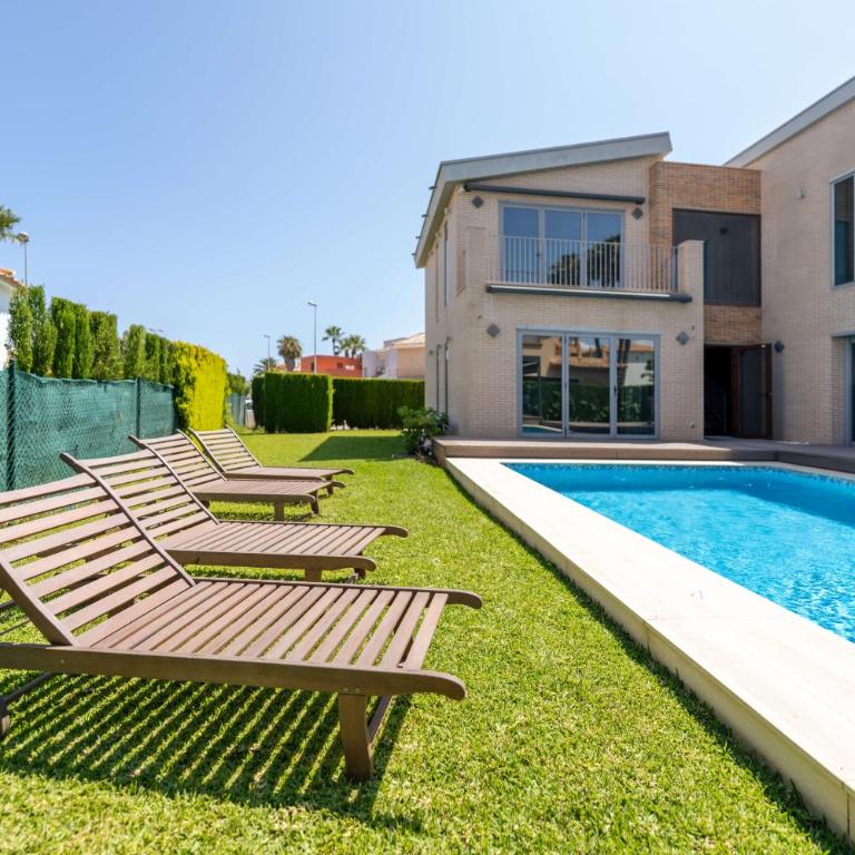 Villa Beachside Retreat by ON Travel - Villa Superior - 4