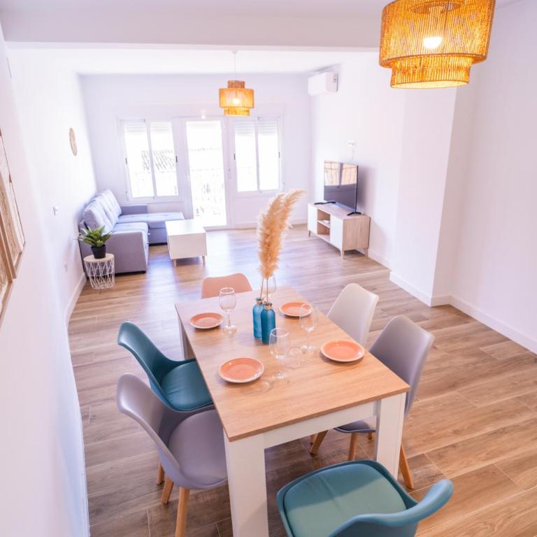 Apartamento Alba Carrera Espinel - Apartamento de 2 dormitorios con balcón y terraza - 1