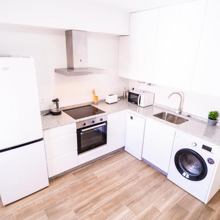 Apartamento Alba Carrera Espinel - Apartamento de 2 dormitorios con balcón y terraza - 10