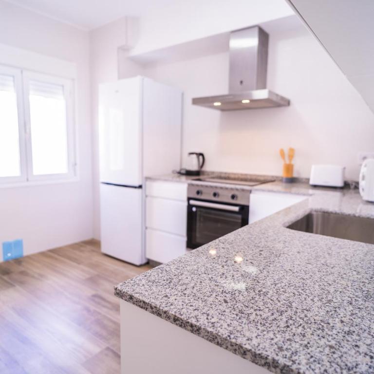 Apartamento Alba Carrera Espinel - Apartamento de 2 dormitorios con balcón y terraza - 21