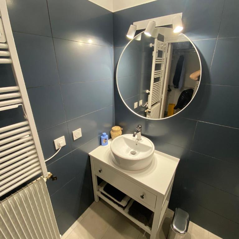 Appartement Juan-Les-Pins, 4 pieces, 80m2, Residence Luxe Piscine Tennis - Appartement 3 Chambres - 32