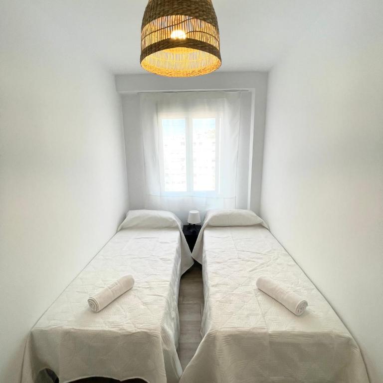 NUEVO, a 80 metros del mar y la playa - Three-Bedroom Apartment - 10