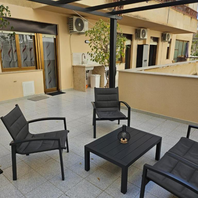Casa Nino' - Appartamento con 2 Camere da Letto - 24