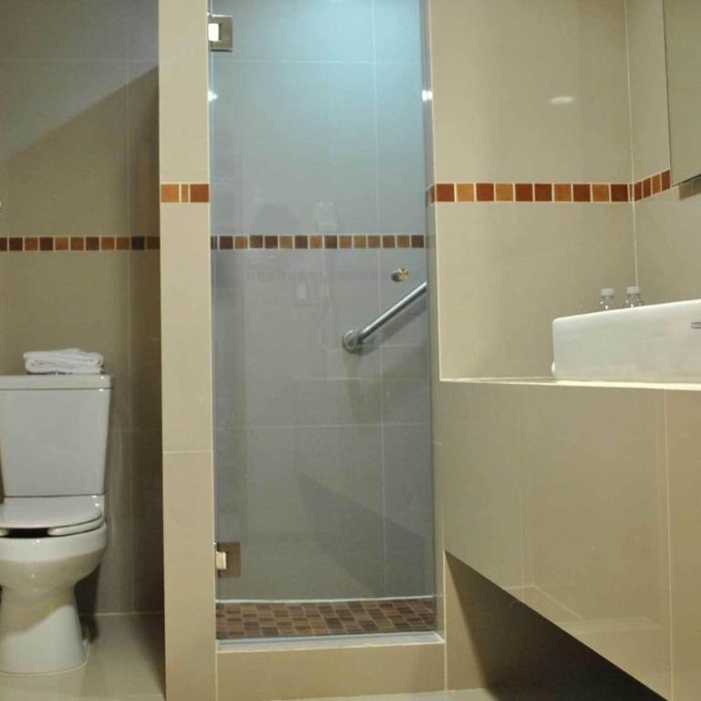 Hotel y Tú Expo - Habitación Doble con 2 camas extragrandes - 3