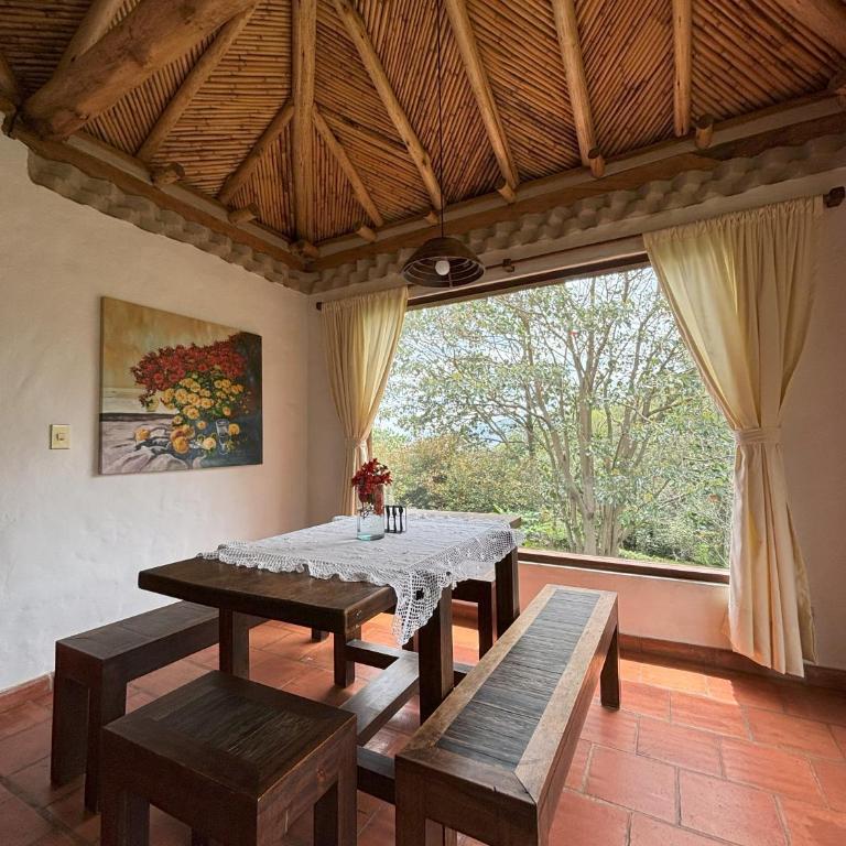 ApartaHotel La Leyenda - Apartment with Garden View - 11