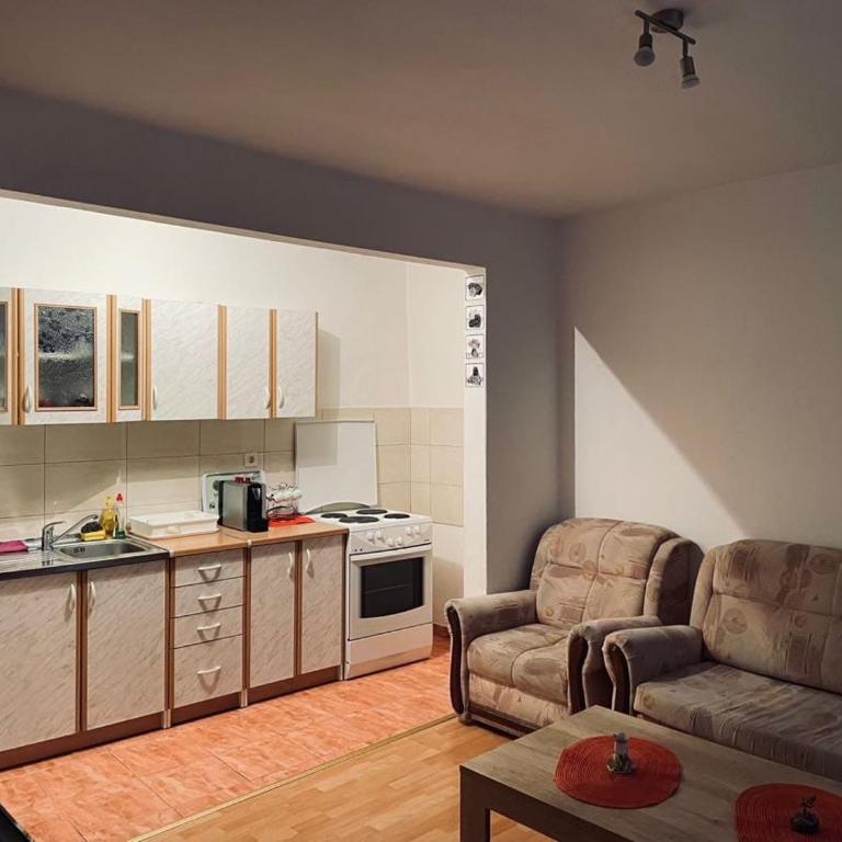 Apartman Amela - Two-Bedroom Apartment - 5
