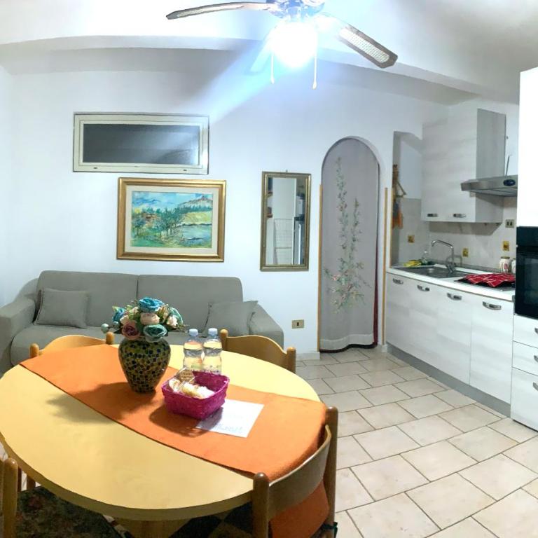 Tropea Holiday House - One-Bedroom House - 6