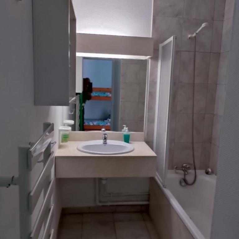 Appartement Moliets plage, avec piscine - Appartement - Vue sur Piscine - 10