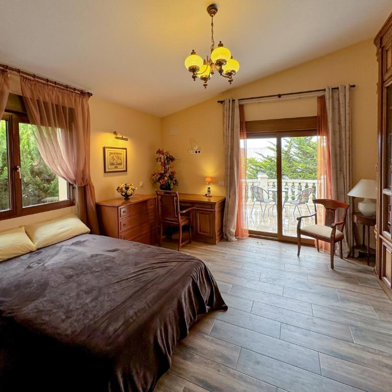 La AMISTAD Apartamento en Chalet con piscina compartida - Two-Bedroom Apartment - 14