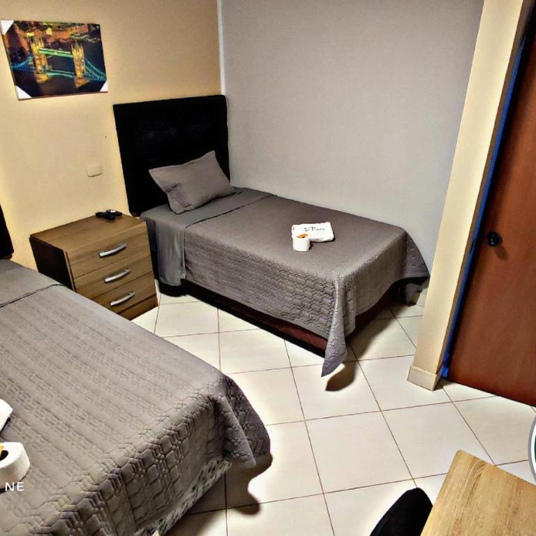 HOTEL D'PIERO MARCONA - Habitación Doble Estándar - 2 camas - 1