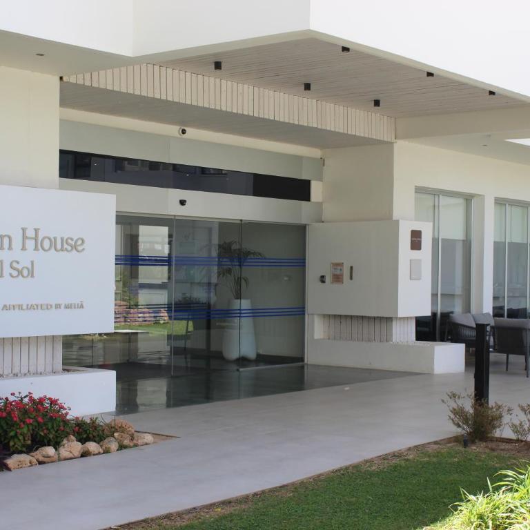 WintowinRentals La Carihuela OCEAN HOUSE Costa del Sol Torremolinos - Apartamento de 1 dormitorio - 2