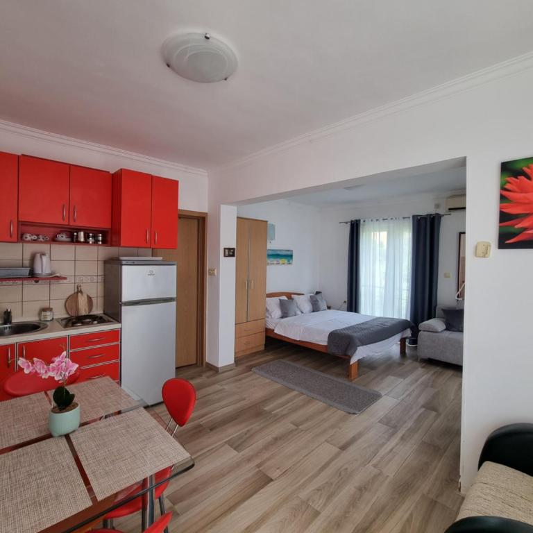 Apartments Villa Marija - Studio Apartment with Sea View - 16