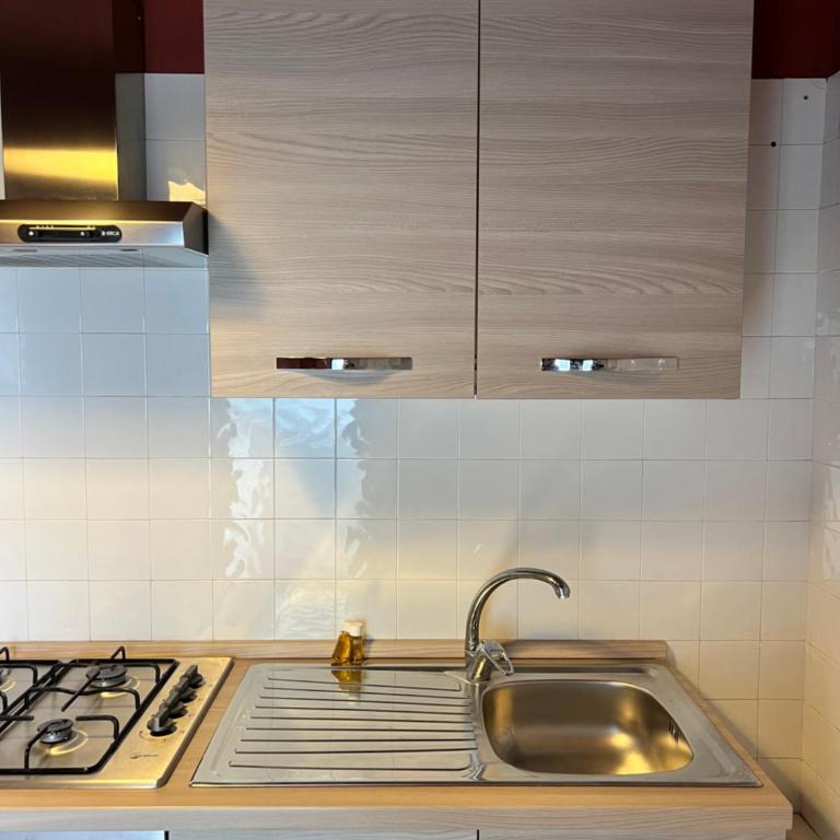 5 Viale Fano Apartment - Appartamento con 1 Camera da Letto - 10