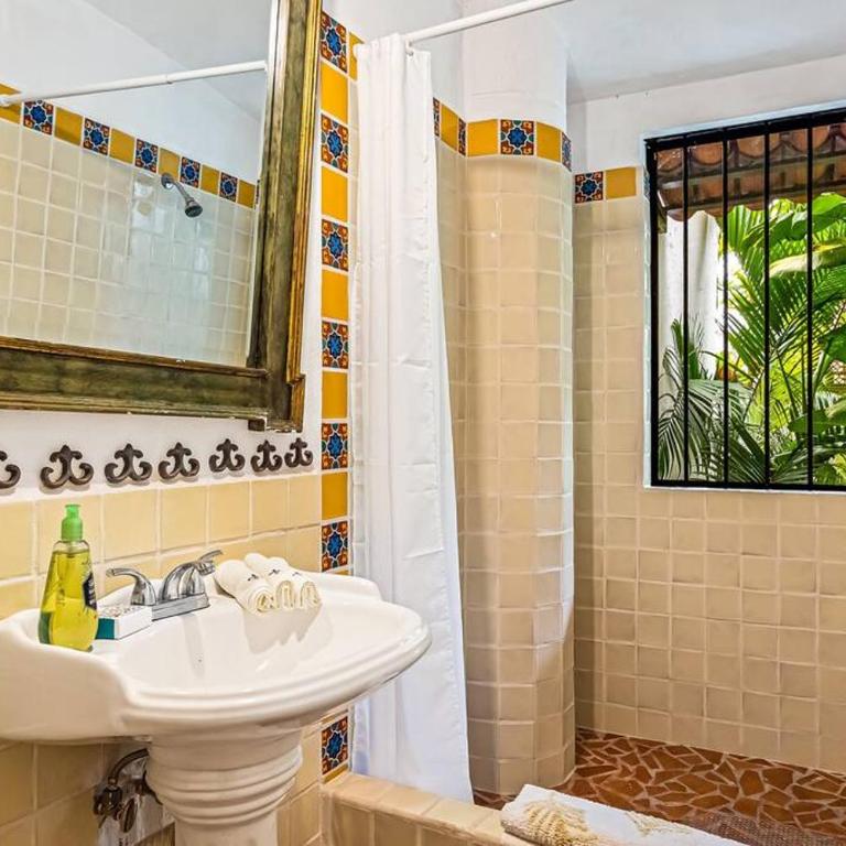 Studio Jardin Secret - Charming Garden - One-Bedroom Apartment - 3