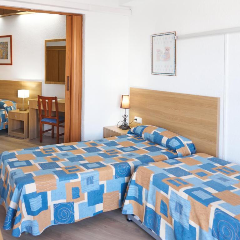 Nautilus Hotel - Habitación Cuádruple Superior - 2