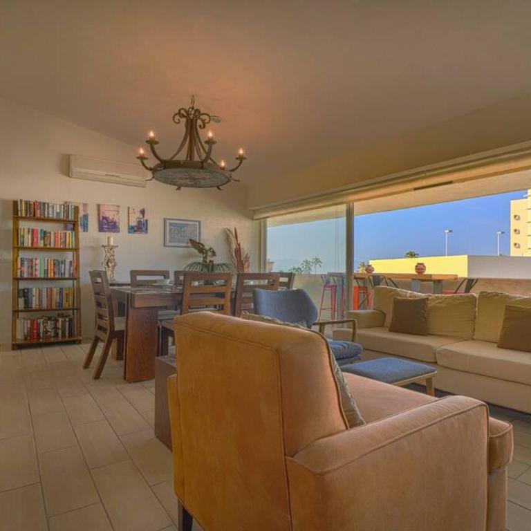 La Joya - Penthouse Unit - Partial Ocean Views - Three-Bedroom Apartment - 11