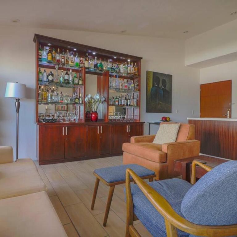 La Joya - Penthouse Unit - Partial Ocean Views - Three-Bedroom Apartment - 17