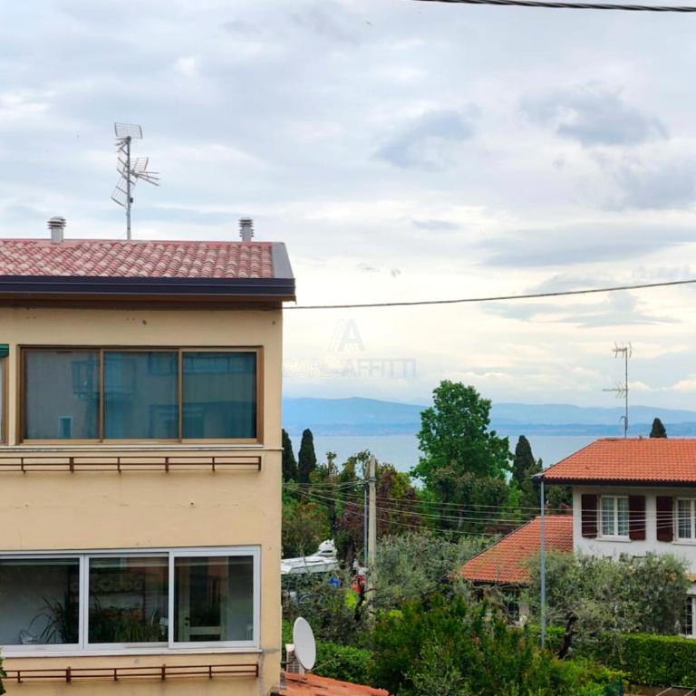LaSirmioncina - A soli 2 minuti a piedi dal Lago - Appartamento con 1 Camera da Letto - 9