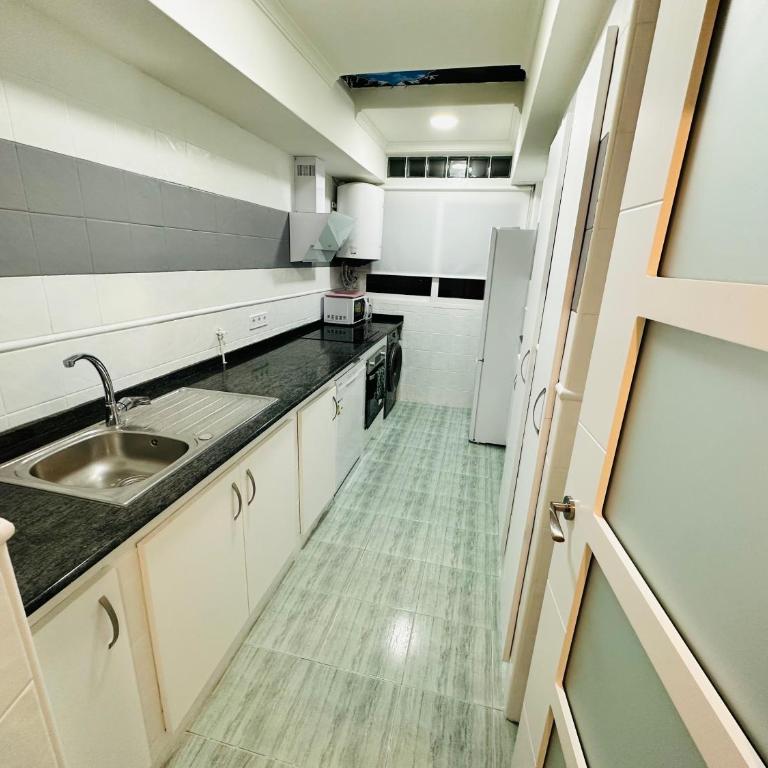 Piso Lorena Playa 1min walk - Apartamento de 3 dormitorios - 40