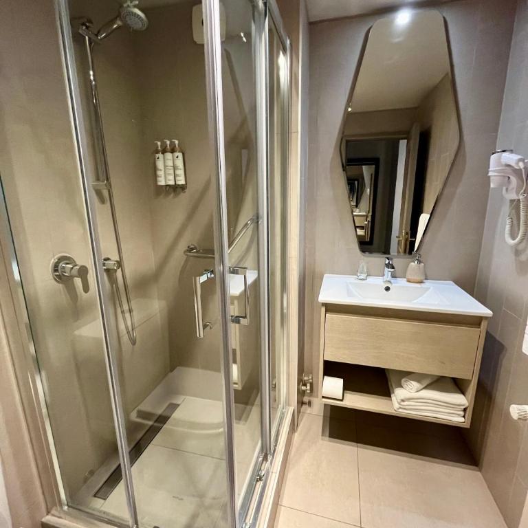 Hotel Martín Gusinde - Habitación Doble - 2 camas - 1