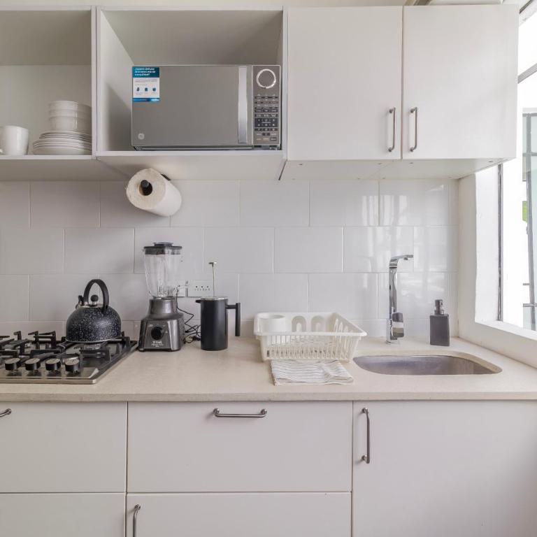 Amalli, Refugio Urbano - One-Bedroom Apartment with Balcony and City View - 4
