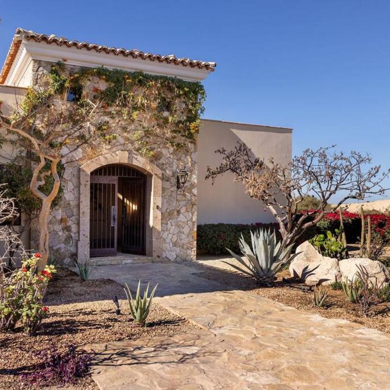 5-BR Golf Villa With Transportation Included - Villa - 3