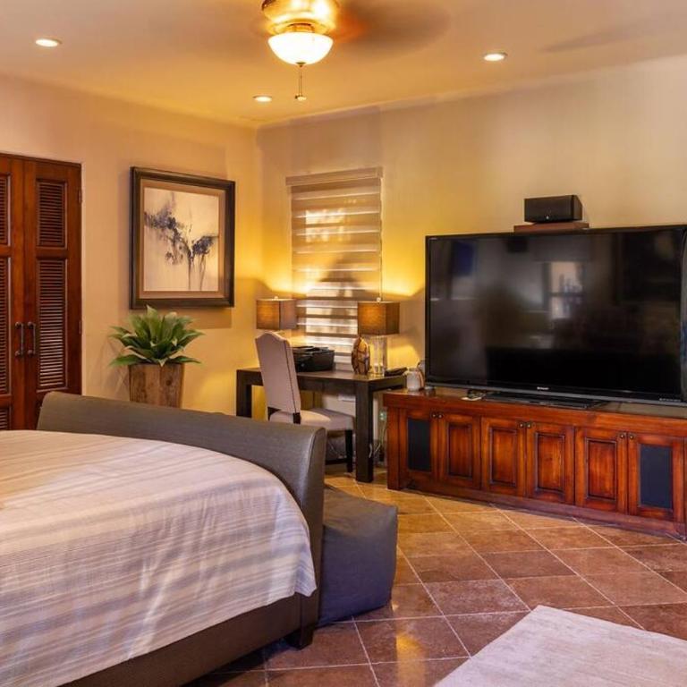 5-BR Golf Villa With Transportation Included - Villa - 31